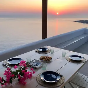 https://dammuso-sulla-scogliera.sicilyhotelsitaly.net