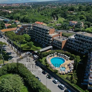 https://home-away-livorno-one-bedroom-apartment-with-living.it-tuscanyhotel.com