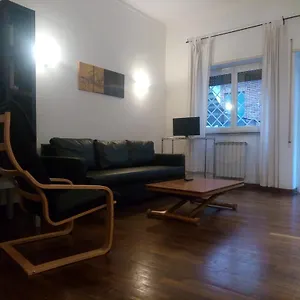 Appartamento La Casa Di Nonna Betta, Roma