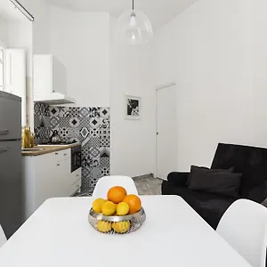 https://casa-nerina.sicilyhotelsitaly.net